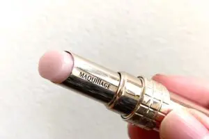 乾燥唇&縦ジワよサヨウナラ。濃密美容オイル入りマキアージュ「薬用リップ」でふっくら唇をキープできたよ