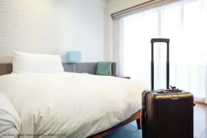 宿泊先のホテルで「アレ」を持ち帰る行為　弁護士いわく「窃盗罪」に問われる可能性も…