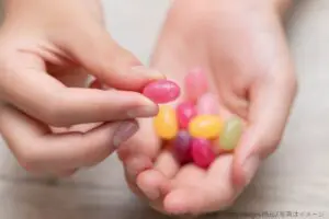 『めざまし8』口臭ケアに「ガム」はもう古い？　新常識「グミのほうがいい理由」を歯学医が解説