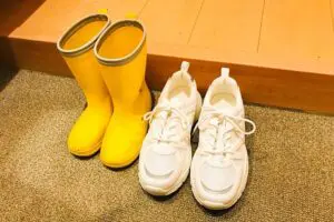 警視庁考案、靴底に“あるもの”貼るだけで滑りにくく　「やってみる」注目集まる