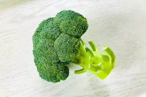 ブロッコリーは「生」でも食べられるのか “驚きの事実”判明「えー!!!」「知らなかった」