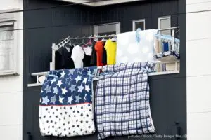 マジか… およそ5人に1人が普段「やばい布団」を使っていることが判明