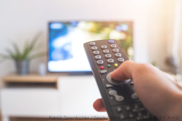 テレビを観る人・CM・地上波・サブスク