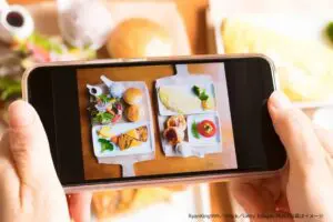 目で見て記憶に残したい？　普段から「写真をたくさん撮る人」は約2割と判明