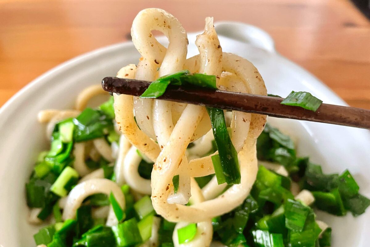 ニラだけ炒めうどん