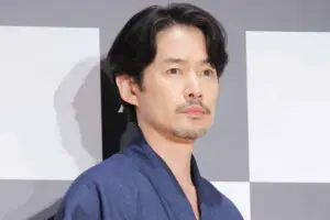 『あんぱん』海でさらりと明かされた“ある事実”に驚きの声　「多才すぎて…」「奥さん口説いたり？」