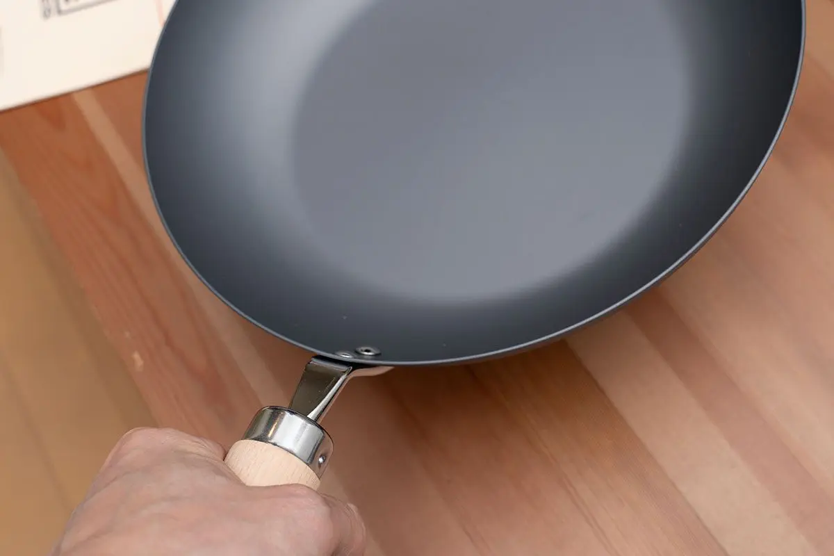 sirabee20250418RIVERLIGHT_frypan11