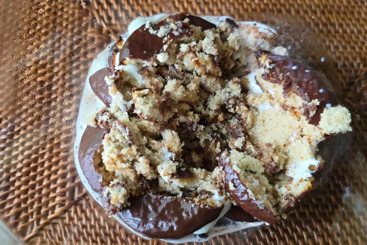 チョコパイビスケットサンド・混ぜる