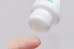 汗ばむ季節に持っておきたいジェル　「脇汗、足裏、首まわりにも…すっごくいい！」と芸人も激推し