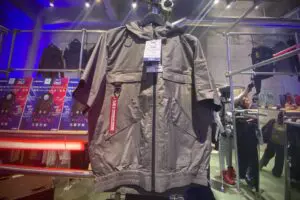 ワークマンに聞いた、ファン付きウェアをオシャレに着るコツ　夏の作業を快適にかっこよく