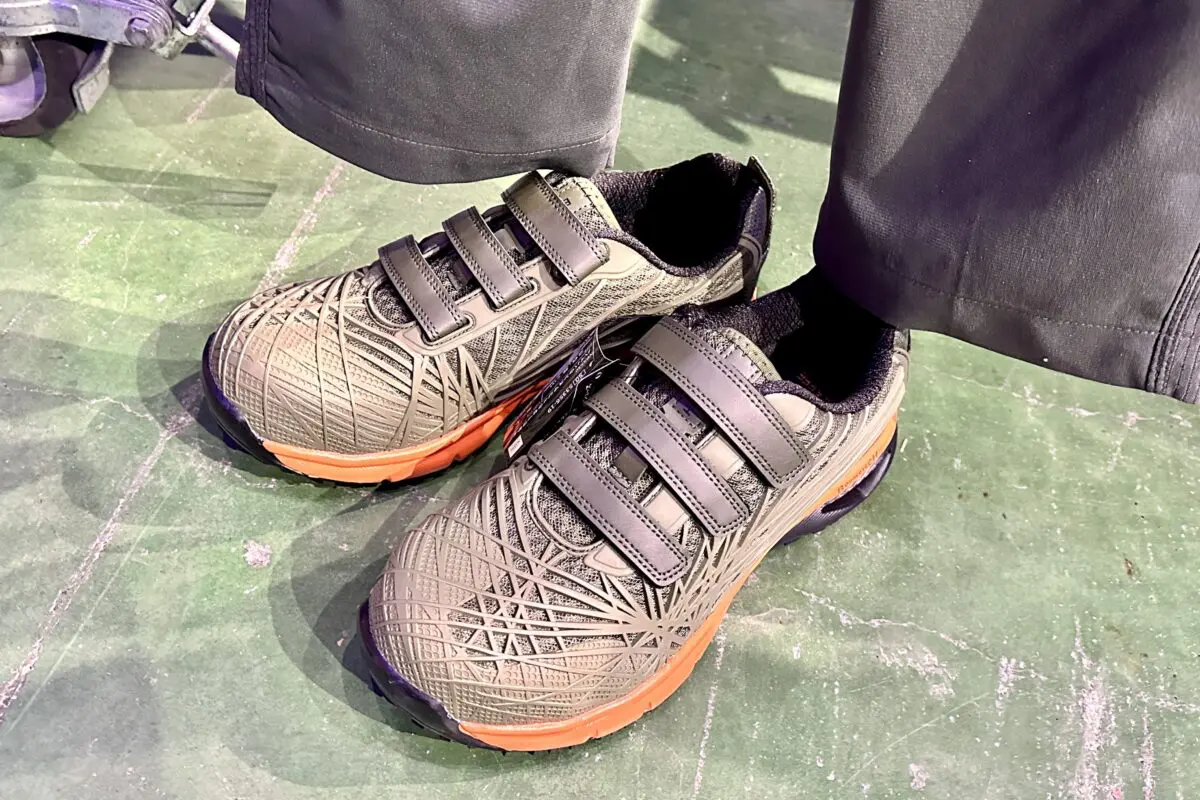 sirabee20250424workman-kuutyouhuku-coordi2