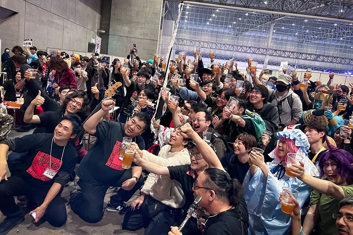 sirabee20250426hiroyuki_kanpai1