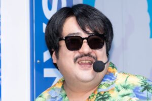 空気階段・鈴木もぐら