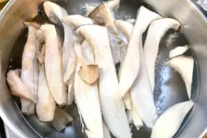 sirabee20250428nuta4