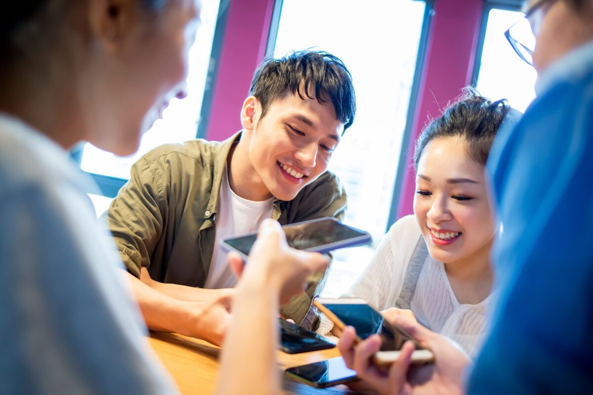 既婚者が「新たなつながり」を求めるワケが深すぎた　『カドル(Cuddle)-既婚者マッチングアプリ』が語るその理由とは…