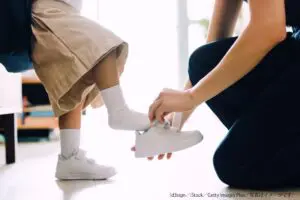 義母が孫に買ったファーストシューズに母親ブチ切れ 「嫌すぎる」「そこまで怒る?」と賛否
