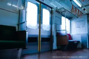 恥ずかしい気持ちにも…　約2割が電車内で「危険な思い」を経験