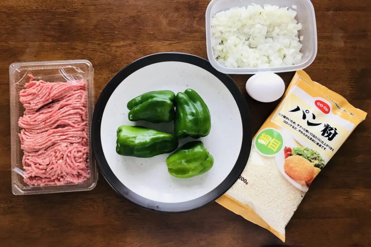 ピーマンの肉詰め