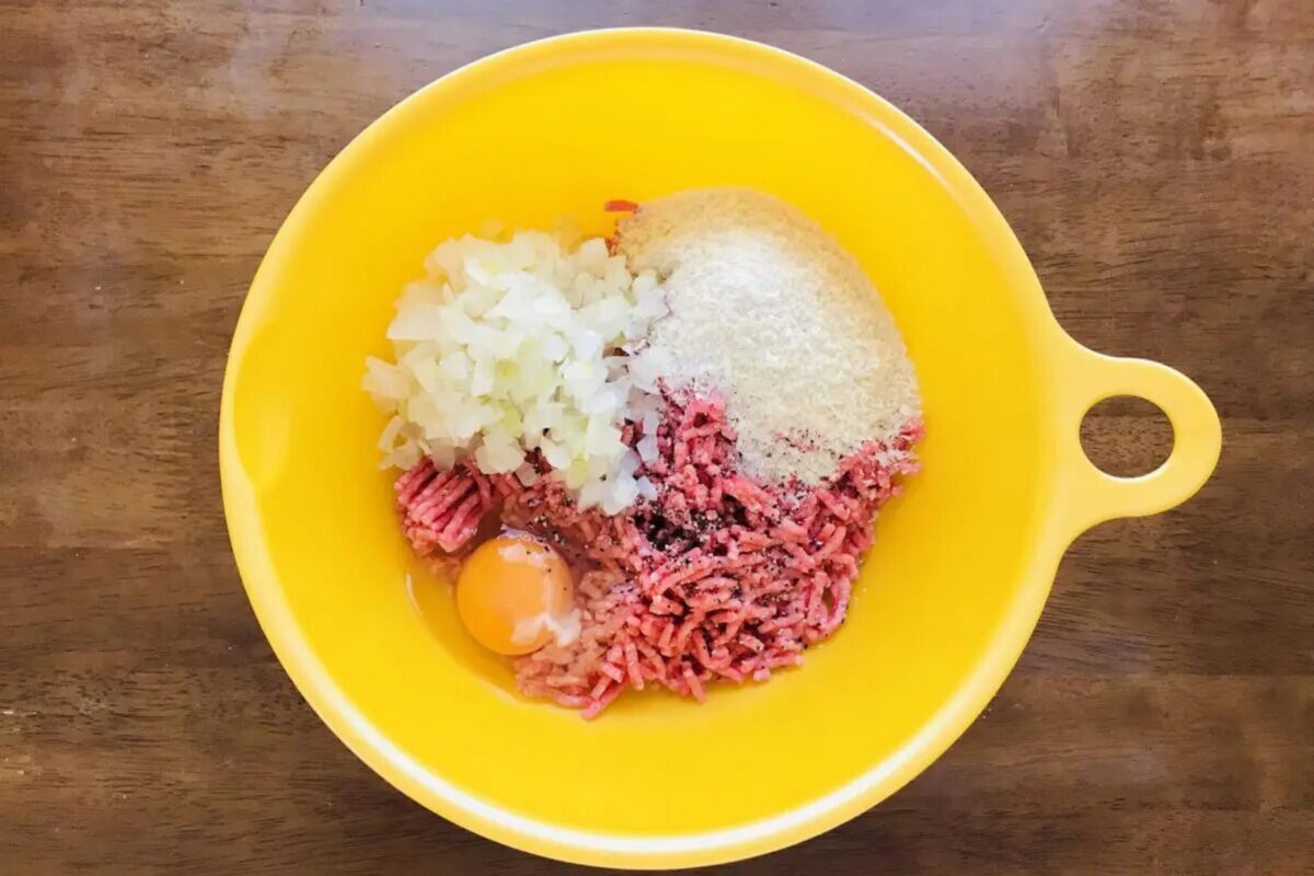 ピーマンの肉詰め