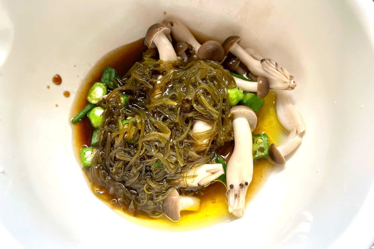 夏野菜のネバネバ冷製パスタ