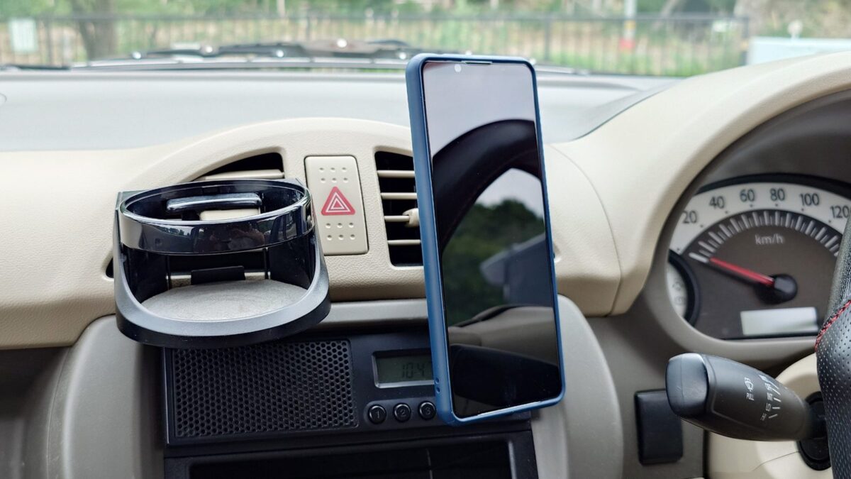 UGREEN　車載ホルダー