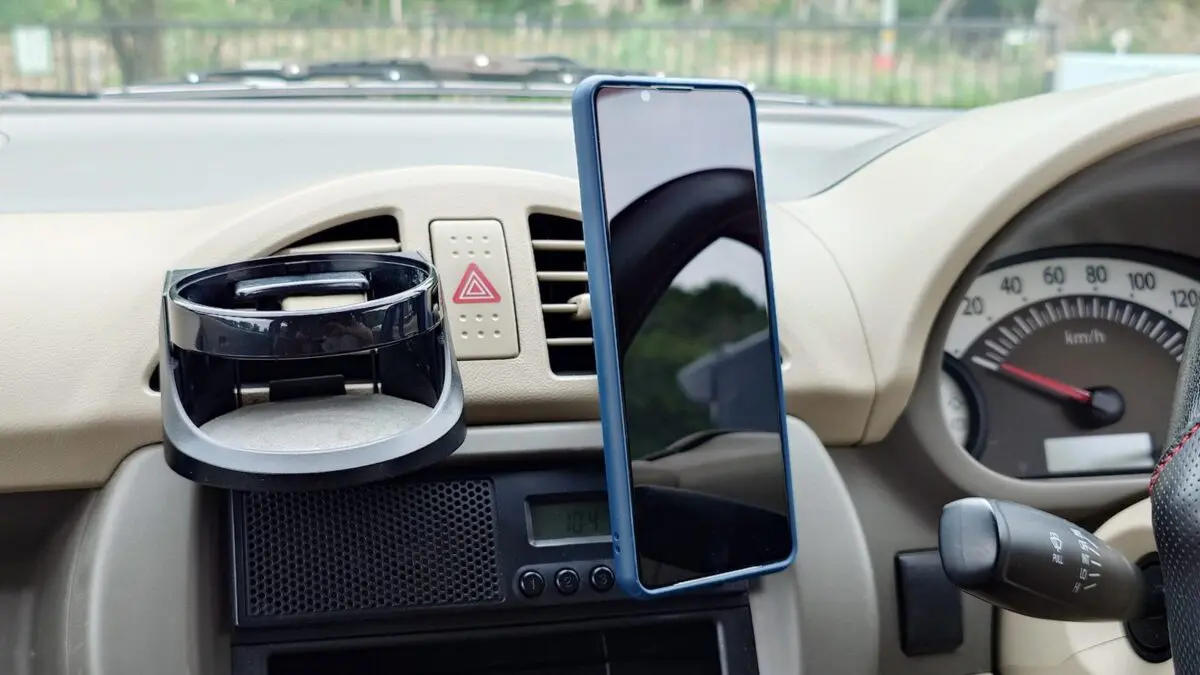 sirabee20250526ugreenholder2