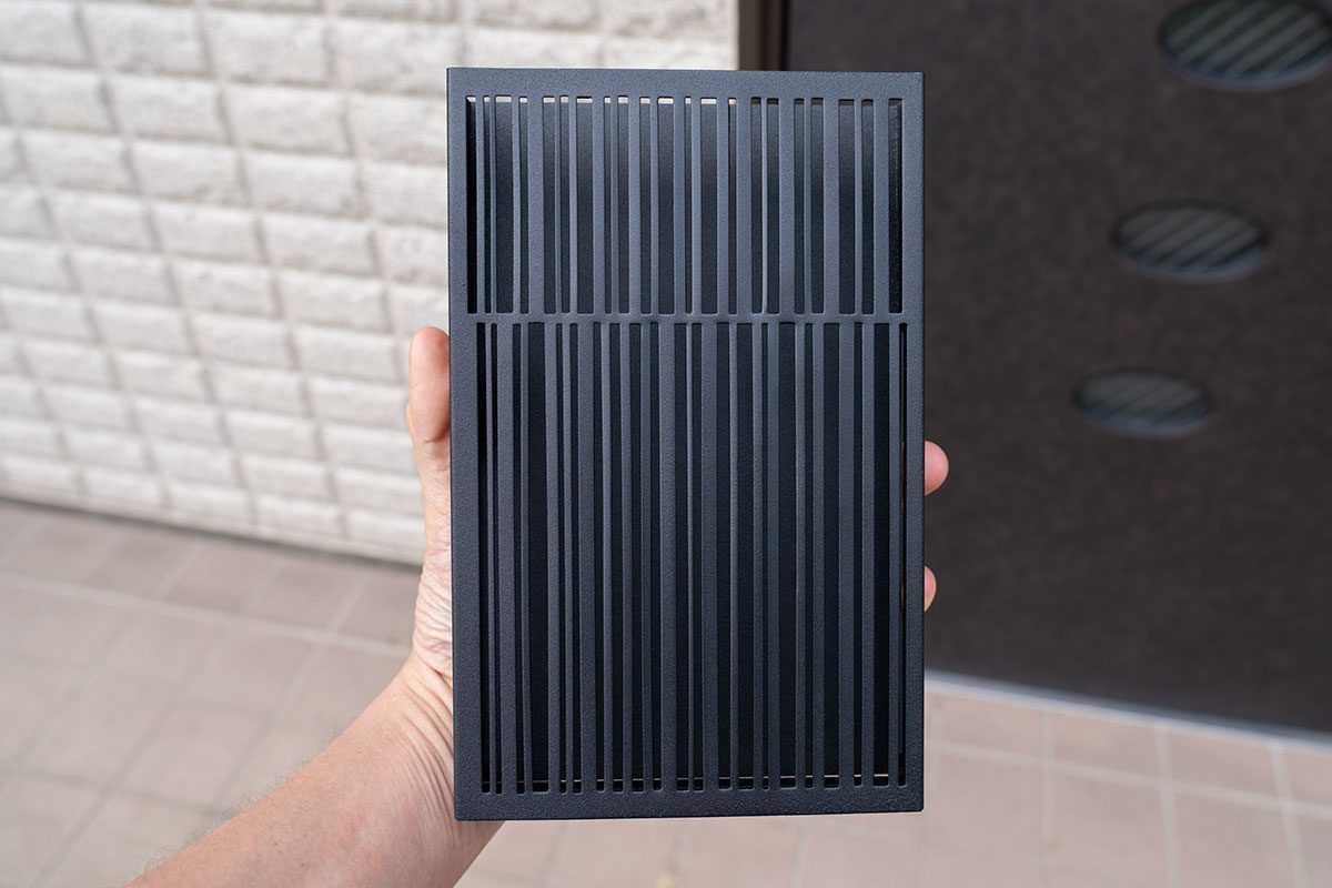 山崎実業・マグネット虫除けプレートカバー