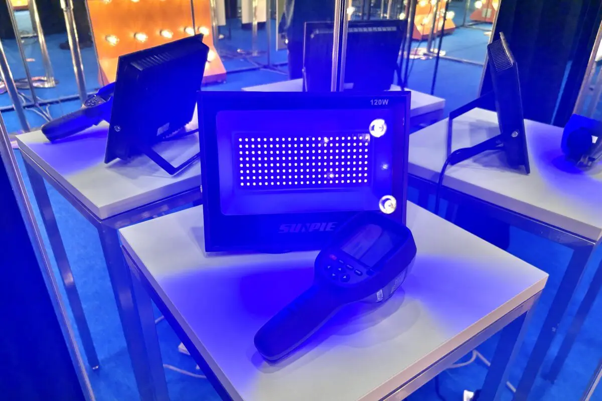 sirabee20250528workman-xshelter12