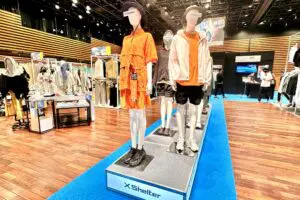 ワークマン話題の夏服「Xshelter」がスゴすぎ　“日傘レベルの遮熱”は本物だった…