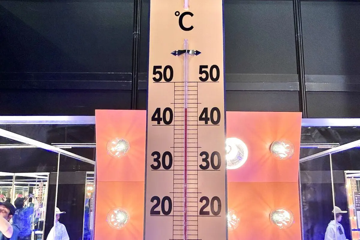 sirabee20250528workman-xshelter4