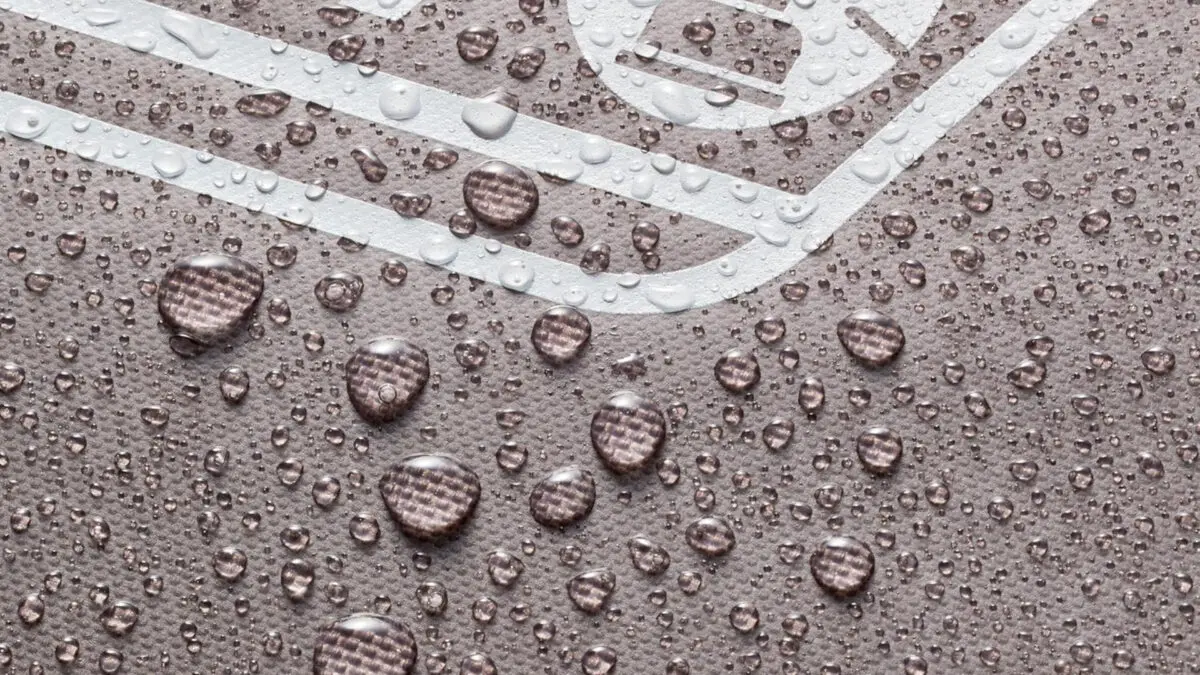 sirabee20250529colemancoolerbox2