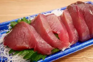 カツオの刺身は“わさび醤油”じゃなかった…　笠原将弘さんの食べ方が最高にうまい