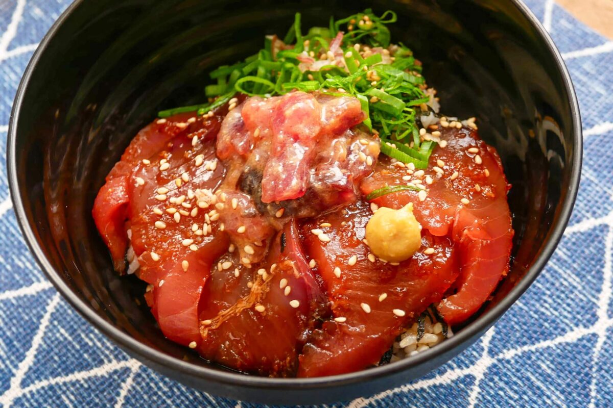 笠原将弘・カツオ漬け丼