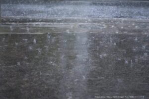 もったいない…　約3割が「雨の日」にやってしまう”傘”にまつわる失敗