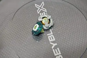 sirabee202500628beyblade001