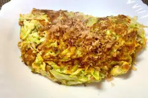 キャベツは、卵と納豆と一緒に“混ぜて焼く”　罪悪感ゼロの「最強レシピ」がウマすぎる