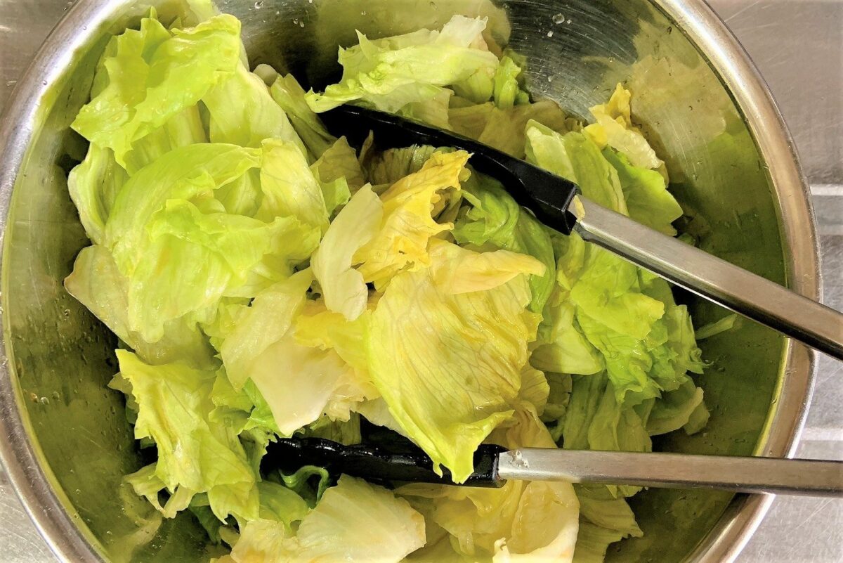 レタスの秒殺サラダ