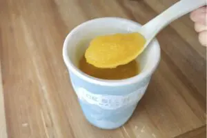 電気も氷も使わず、たった“5分”で! 「まるでスタバ」な冷えひえドリンクがお家で作れる