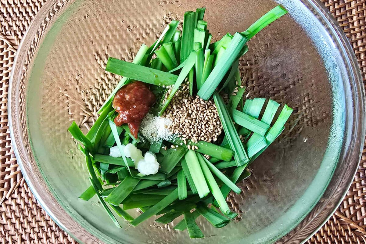 ニラの旨辛和え・調味料