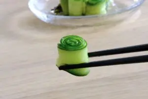 sirabee20250618kyuuripickled1