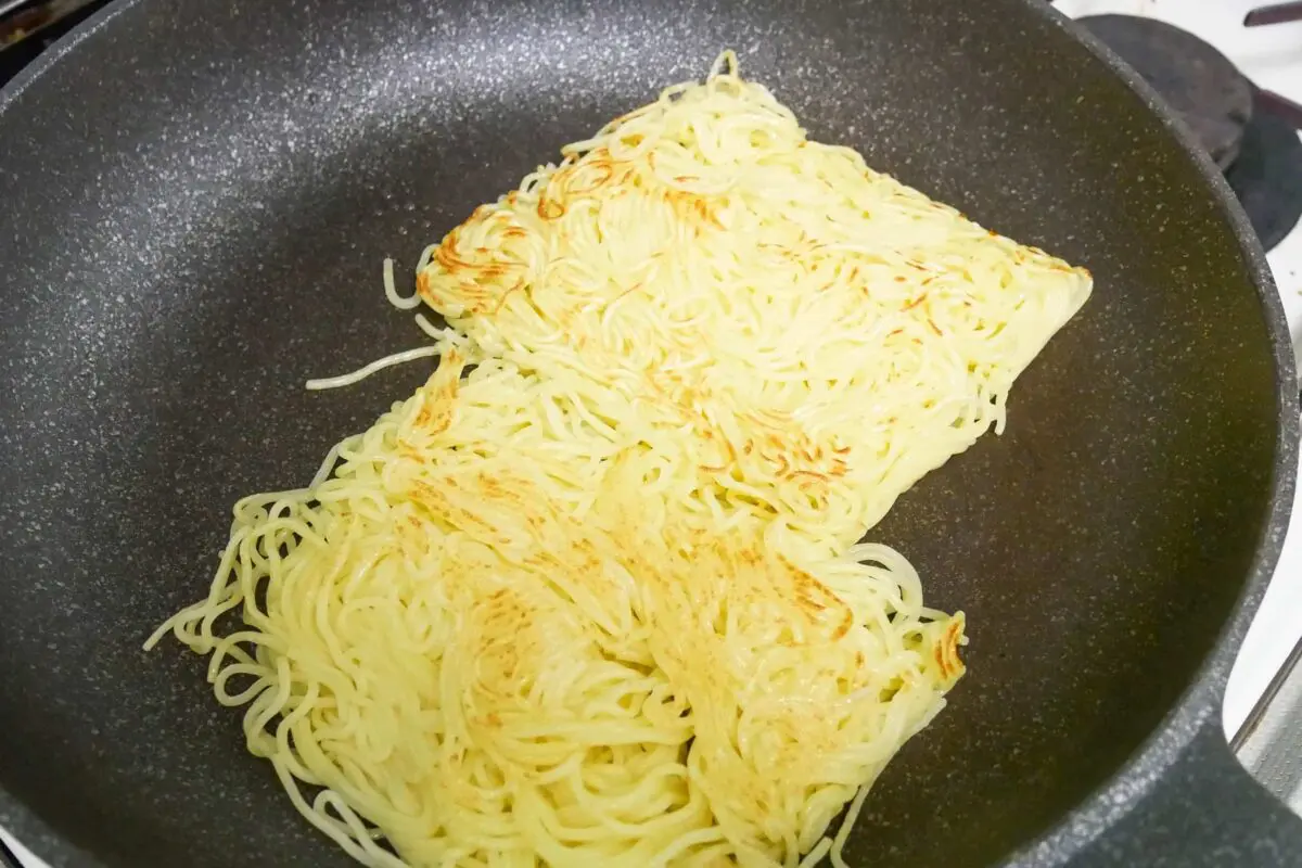 sirabee20250619yakisoba2