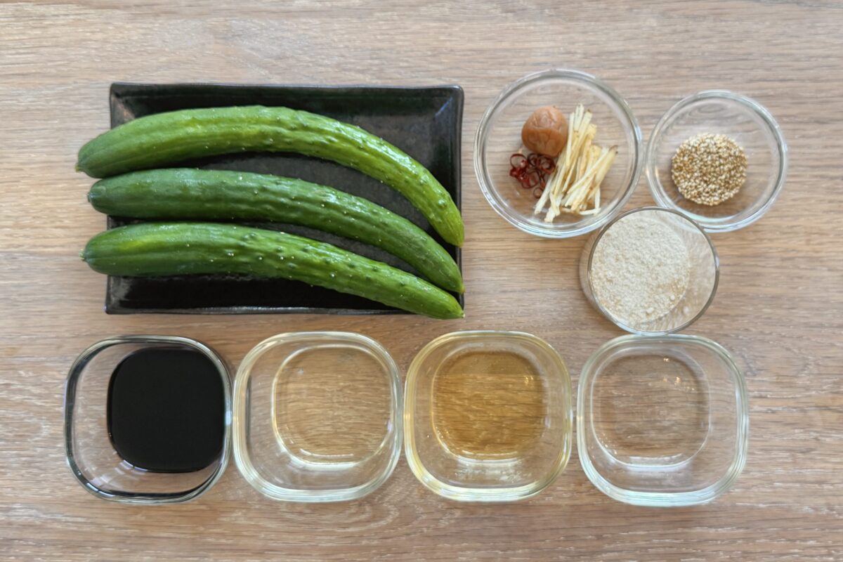 ひみつ基地。 きゅうり大量消費