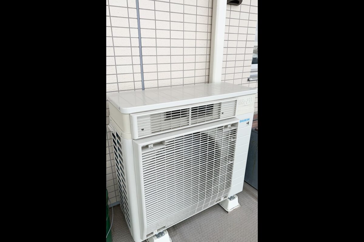 室外機・エアコン