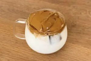 【TikTok400万再生】噂の「ブレンディ×ダルゴナコーヒー」が想像以上に本格派だった