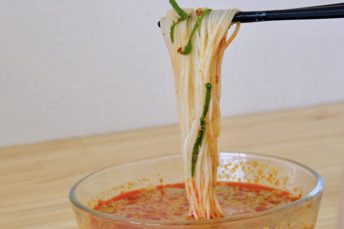 中川翔子　ごま豆乳ラー油そうめん