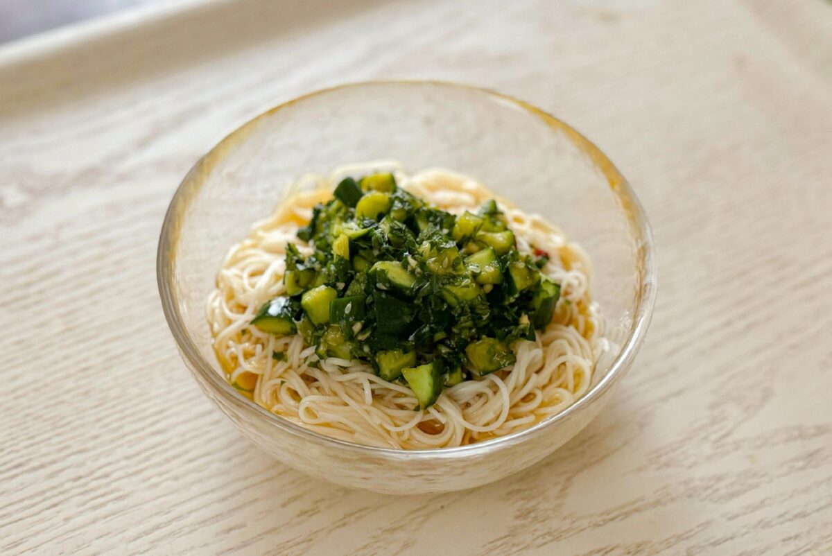 ピリ辛きゅうりダレのそうめん