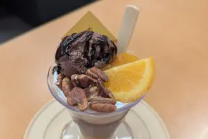 sirabee20250709sushirogodiva001