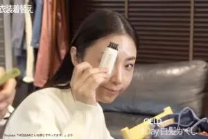 MEGUMI愛用の「白髪かくし」が超便利 サッととかすだけで自然にカバー