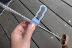3COINSの“コレ”で「日傘さしながらハンディファン」が叶う　これは助かる…