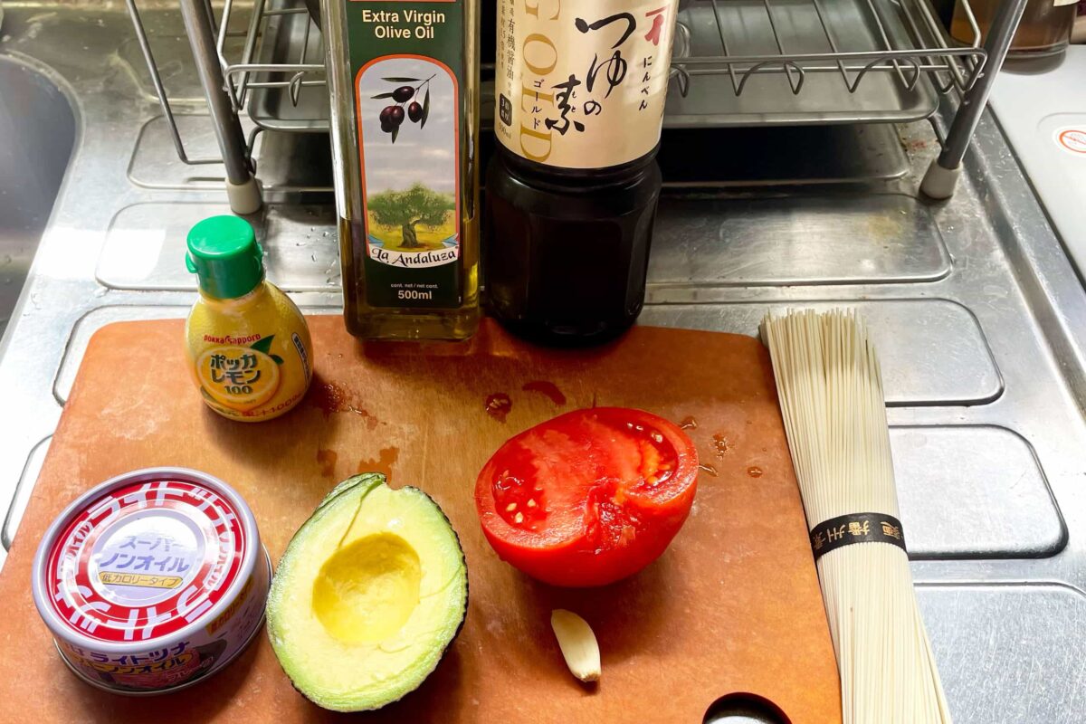 トマトアボカドそうめん